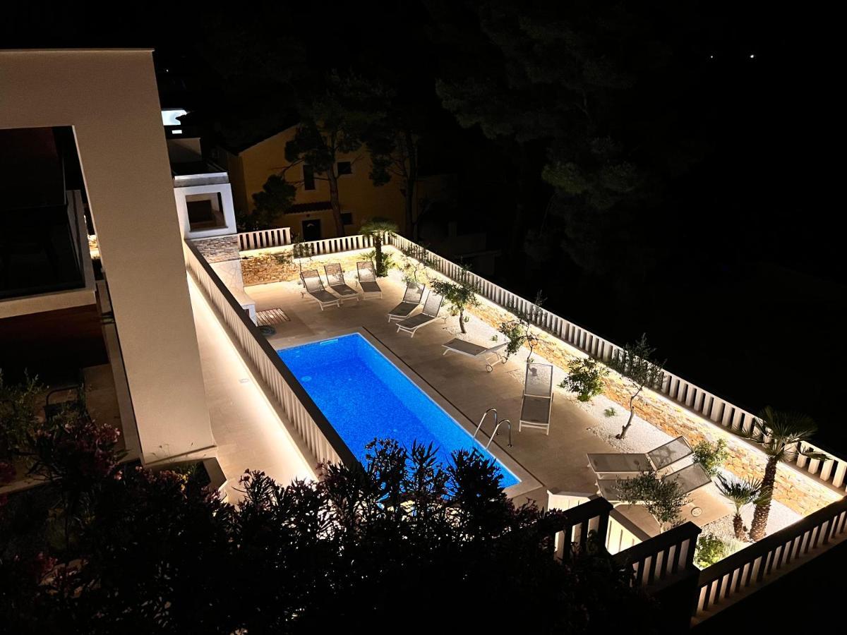 Luxury Beachfront Villa Carlisa Čiovo 外观 照片