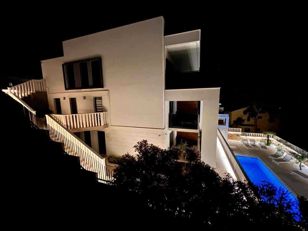 Luxury Beachfront Villa Carlisa Čiovo 外观 照片